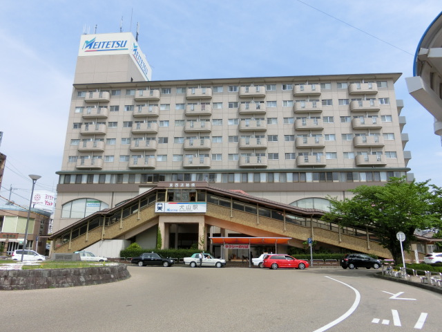 駅舎 (西口)