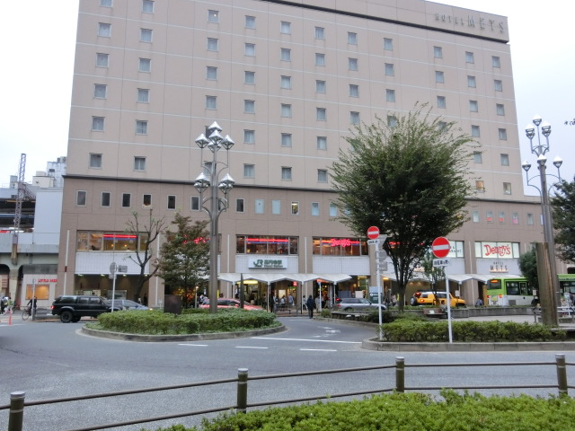 駅舎 (北口)