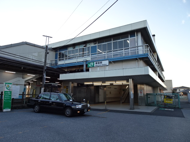 駅舎 (南口)
