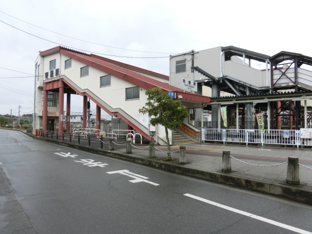 駅舎 (北口)