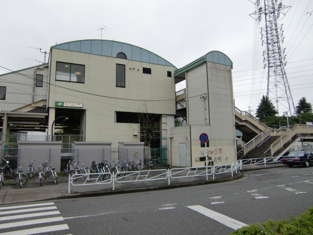 駅舎 (西口)