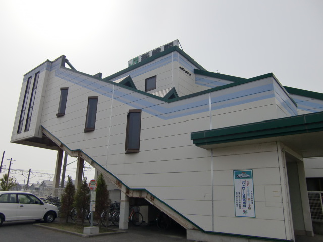 駅舎 (北口)