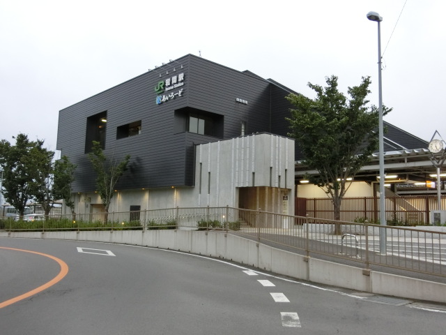 駅舎 (西口)