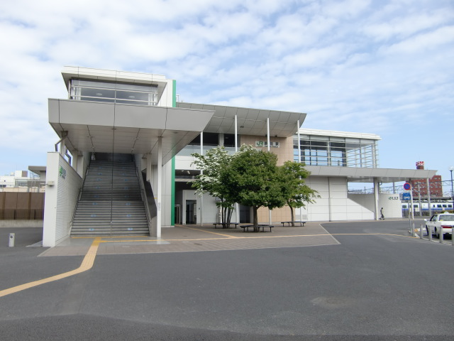 駅舎 (西口)