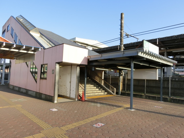 駅舎 (北口)