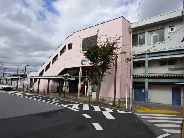 駅舎 (南口)