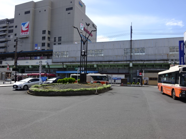 駅舎 (北口)