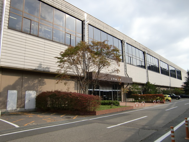 駅舎 (西口)