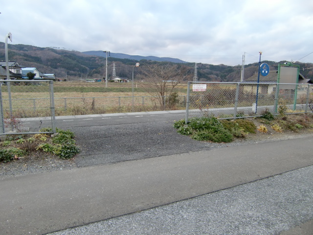 駅出入口