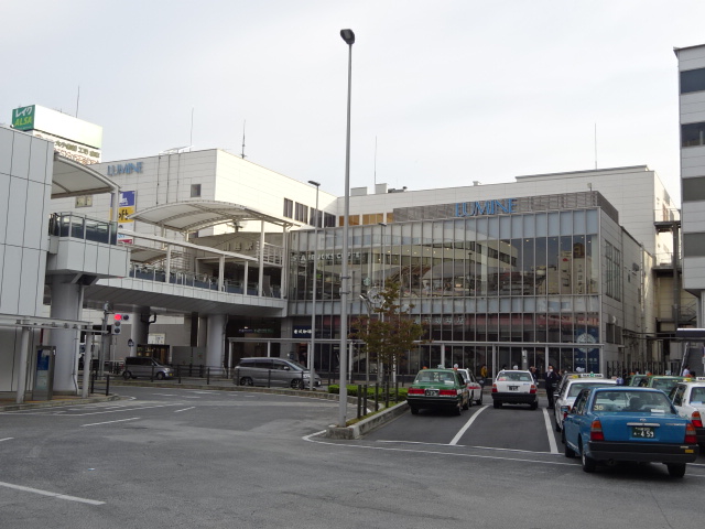 駅舎 (西口)