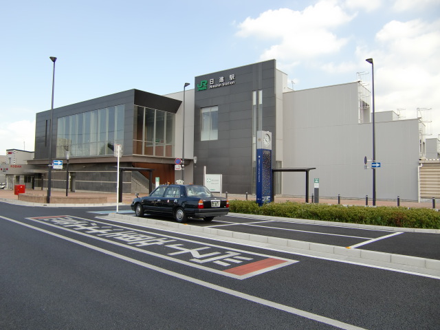 駅舎 (北口)