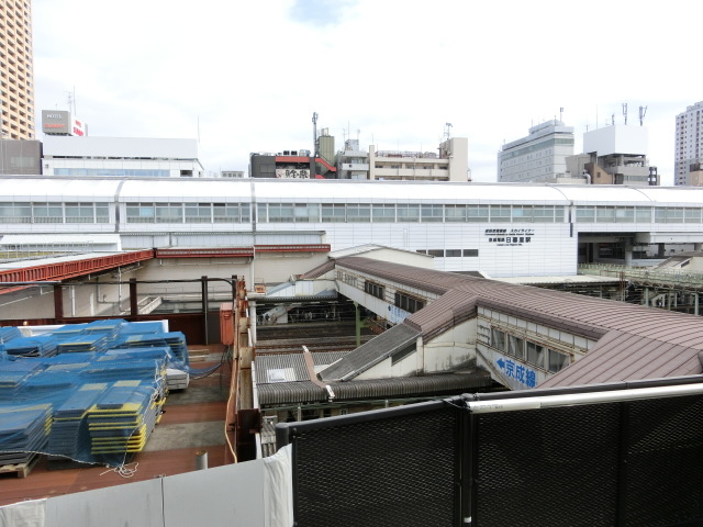 駅舎 (京成)