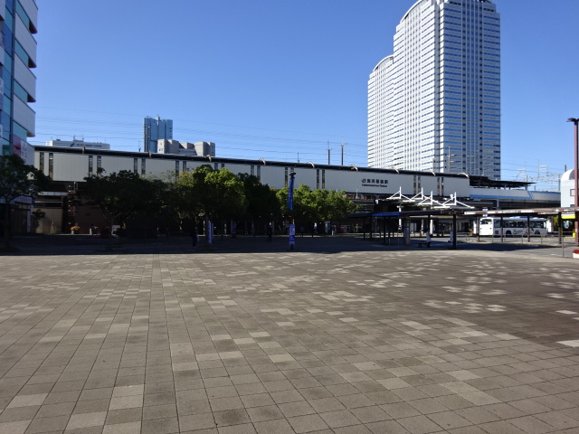 駅舎 (北口)