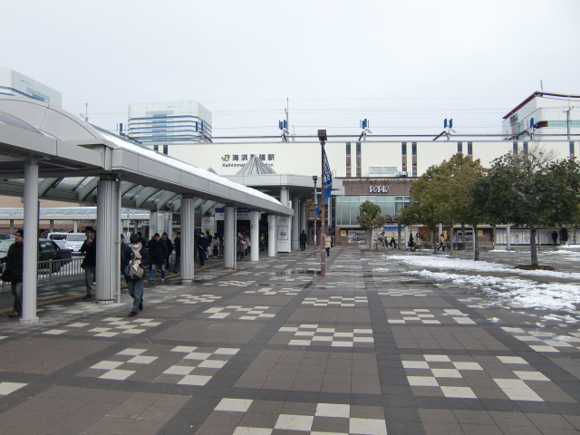 駅舎 (南口)
