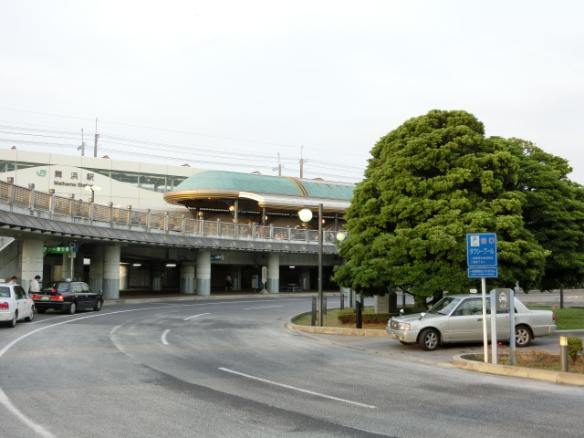駅舎 (南口)