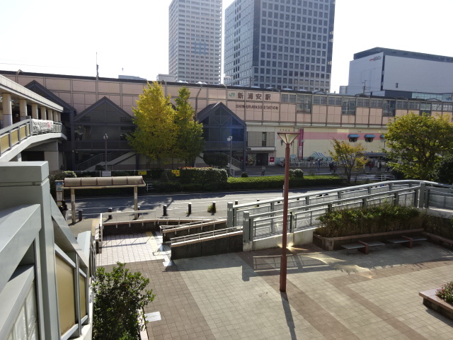駅舎 (北口)