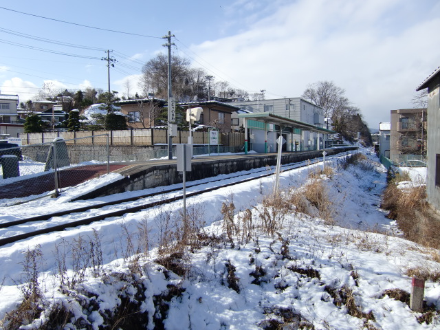 ホーム全景