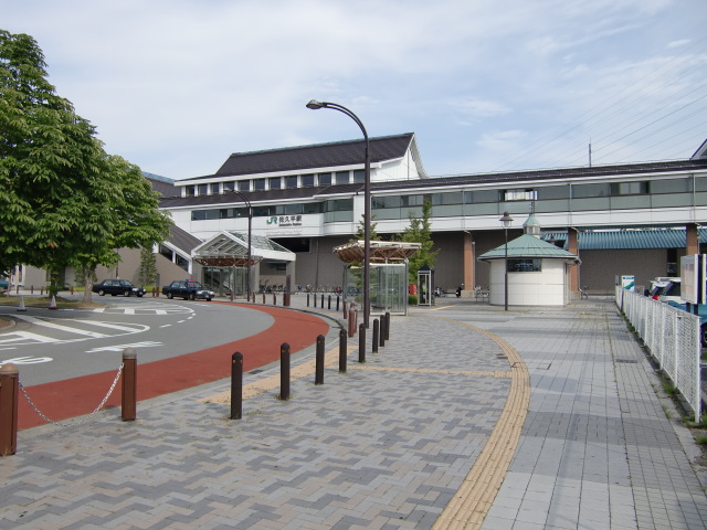 駅舎 (浅間口)