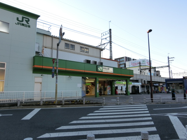 駅舎 (北口)