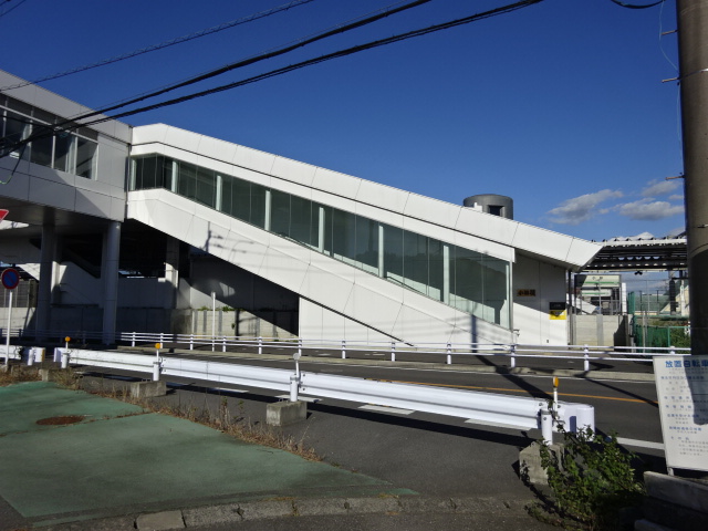 駅舎 (南口1)