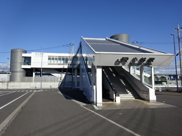 駅舎 (南口2)
