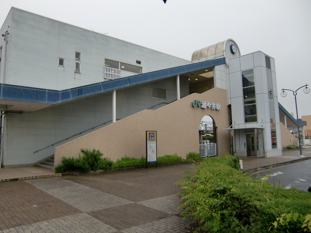 駅舎 (西口)