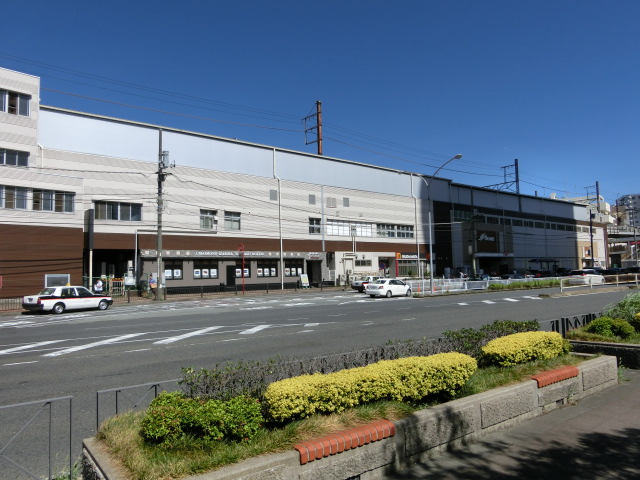 駅舎 (西口)