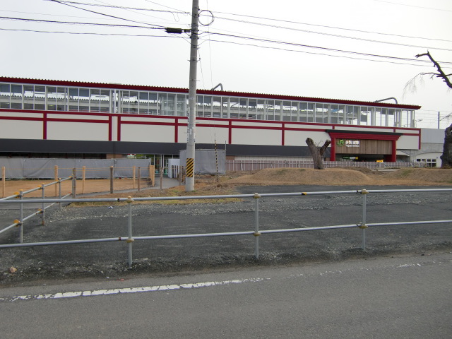 駅舎 (北口)