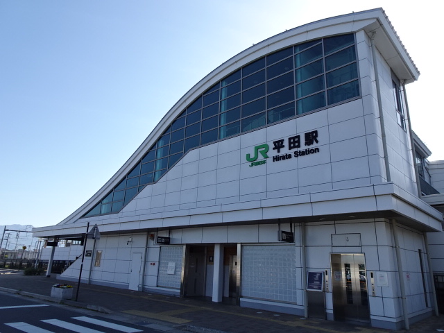 駅舎 (西口)