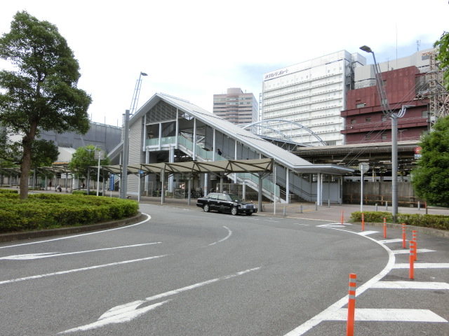 駅舎 (北口)