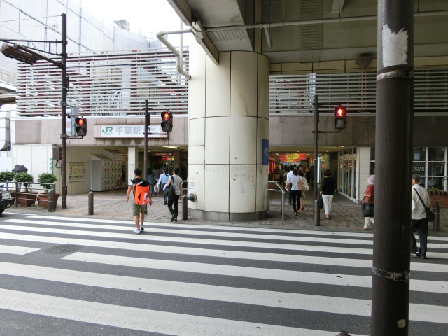 駅舎 (南口)