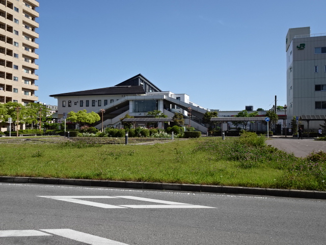駅舎 (北口)