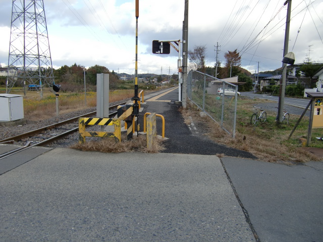 駅出入口