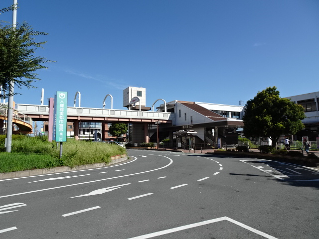 駅舎 (西口)