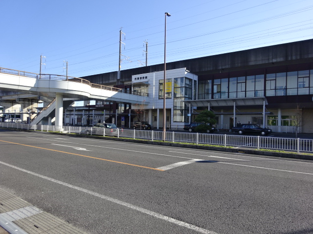 駅舎 (西口)