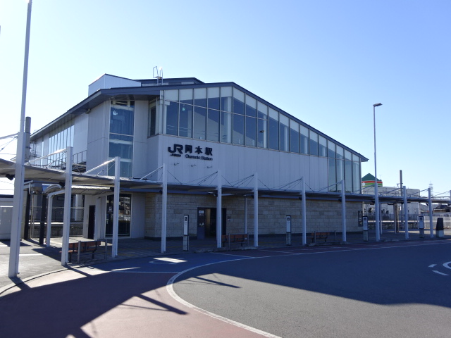 駅舎 (西口)