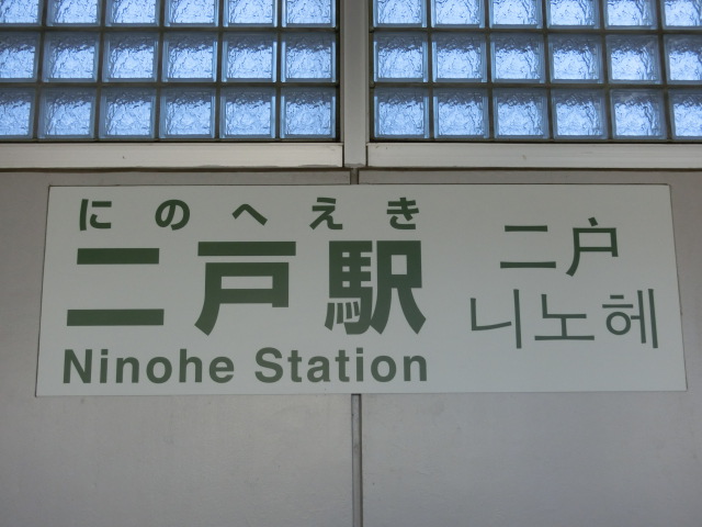 壁取り付け式
