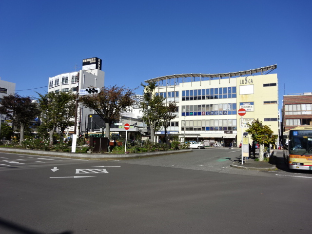 駅舎 (南口)