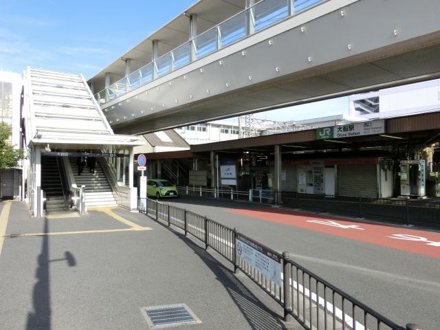 駅舎 (西口)