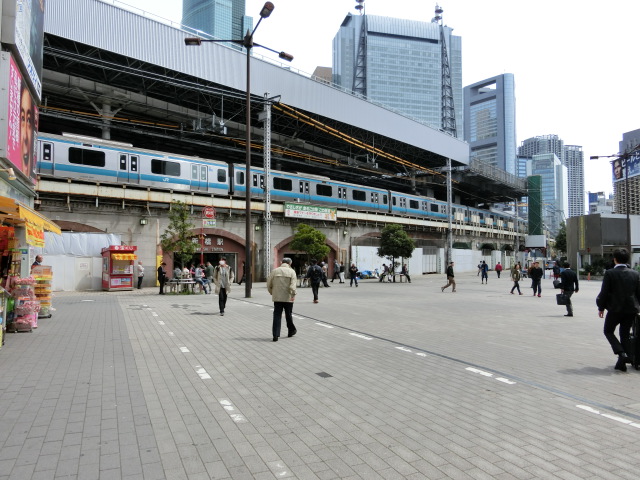 駅舎 (日比谷口)