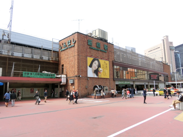 駅舎 (汐留口)