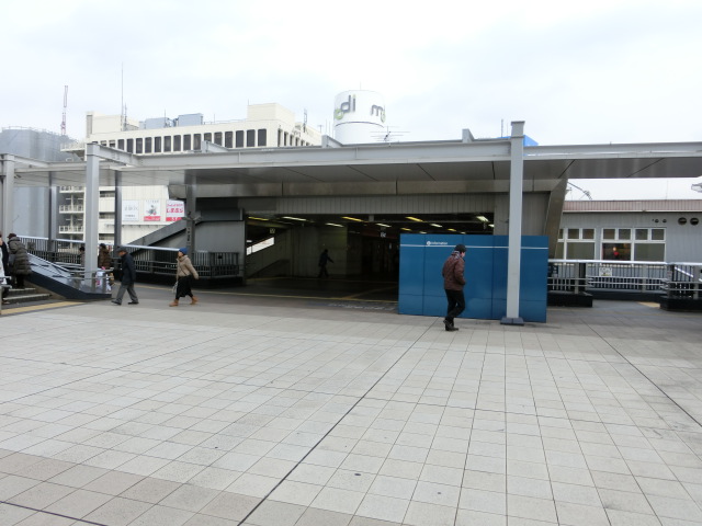 駅舎 (西口)
