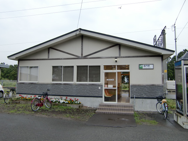 駅舎