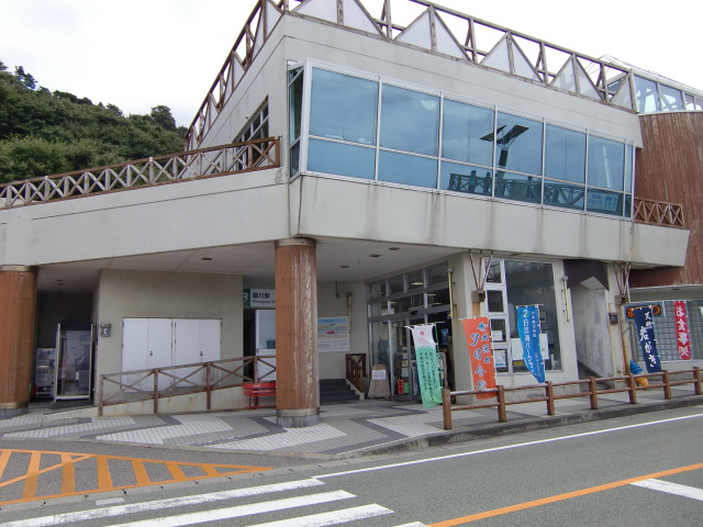 駅舎