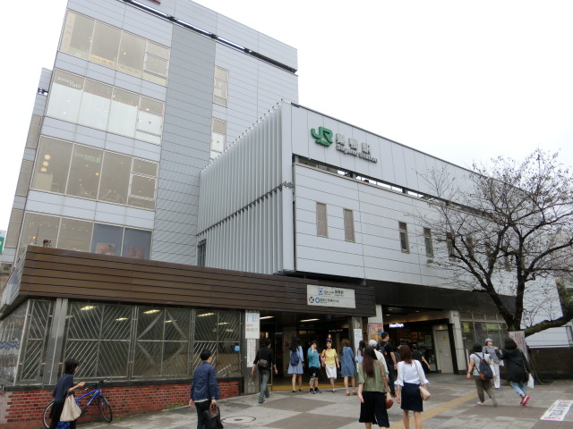 駅舎 (正面口)
