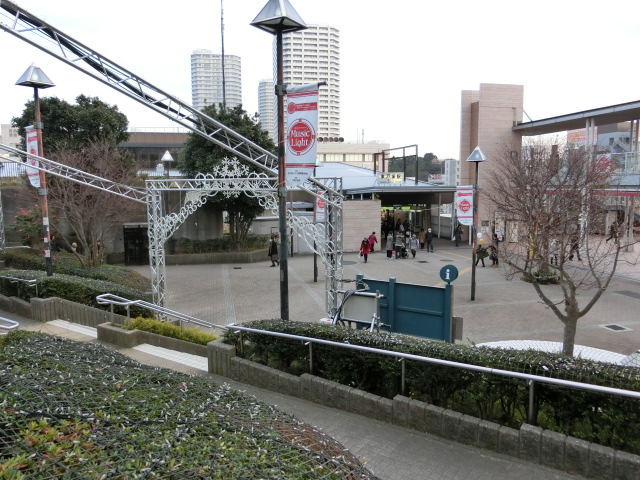 駅舎 (西口)