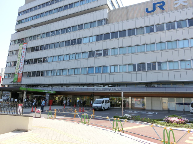 駅舎 (公園口)