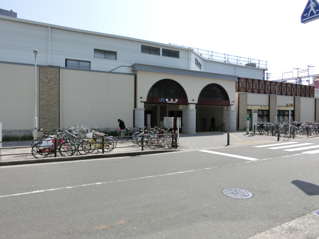 駅舎 (西口)