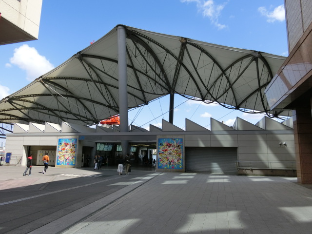 駅舎 (USJ側)