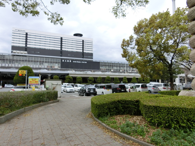 駅舎 (正面口)